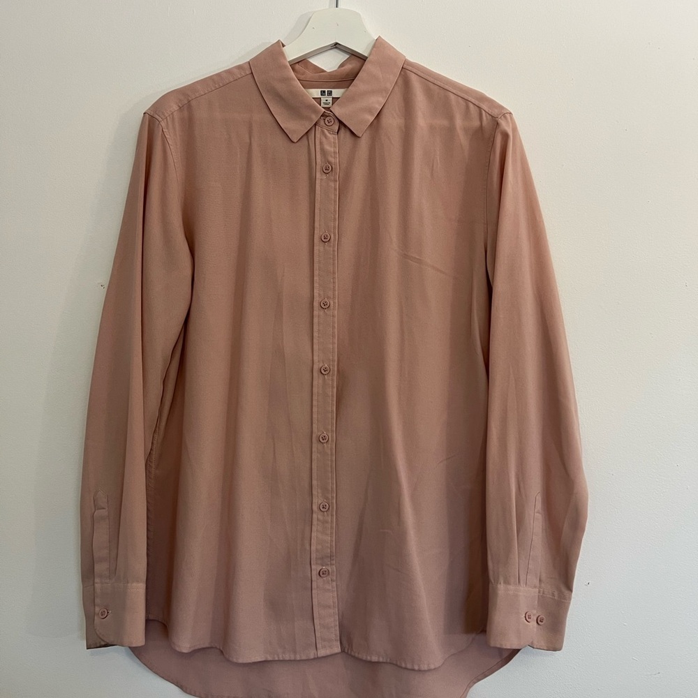 Uniqlo Women's Light Pink Button-Down Shirt